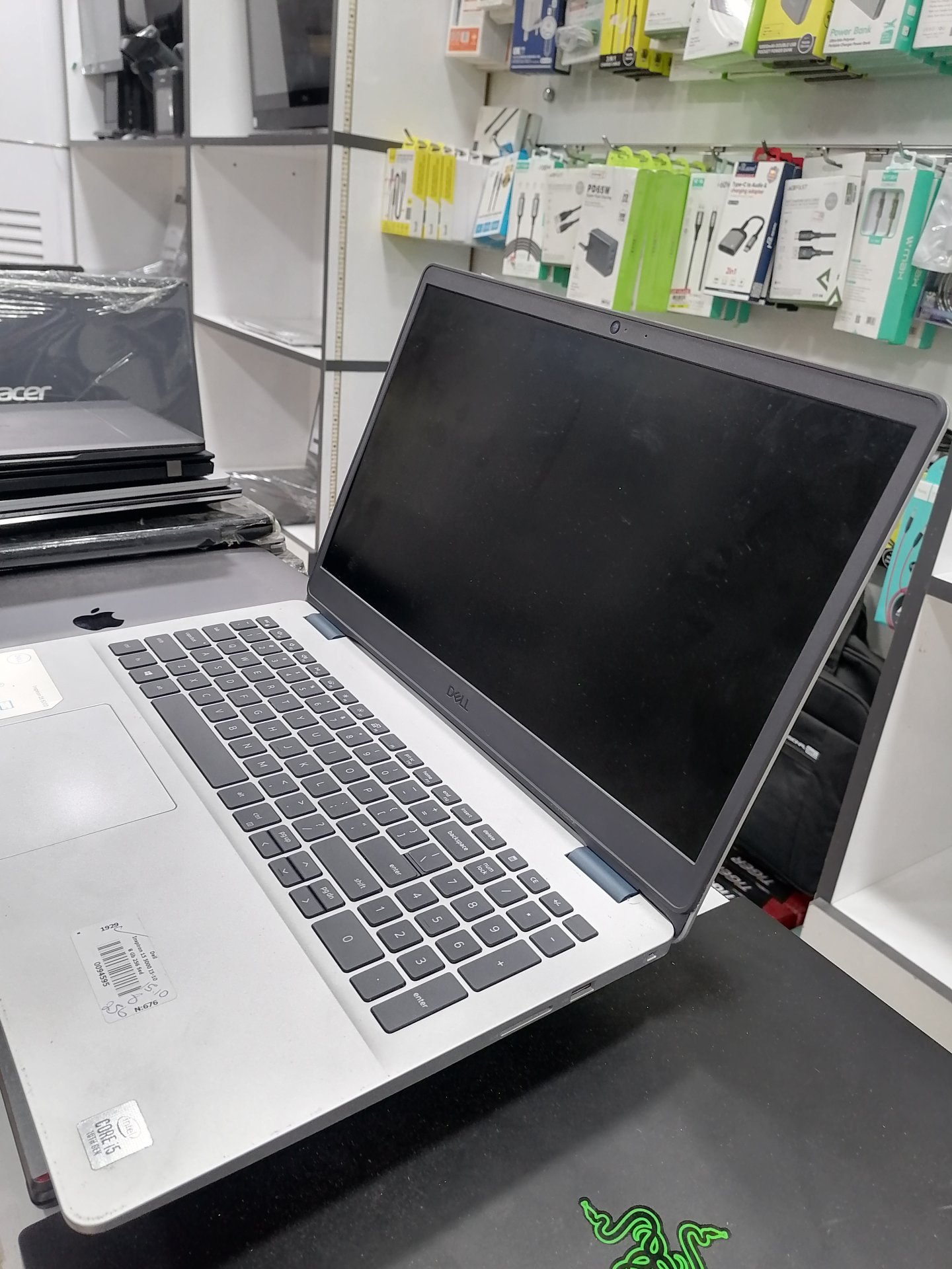 DELL INS 5593