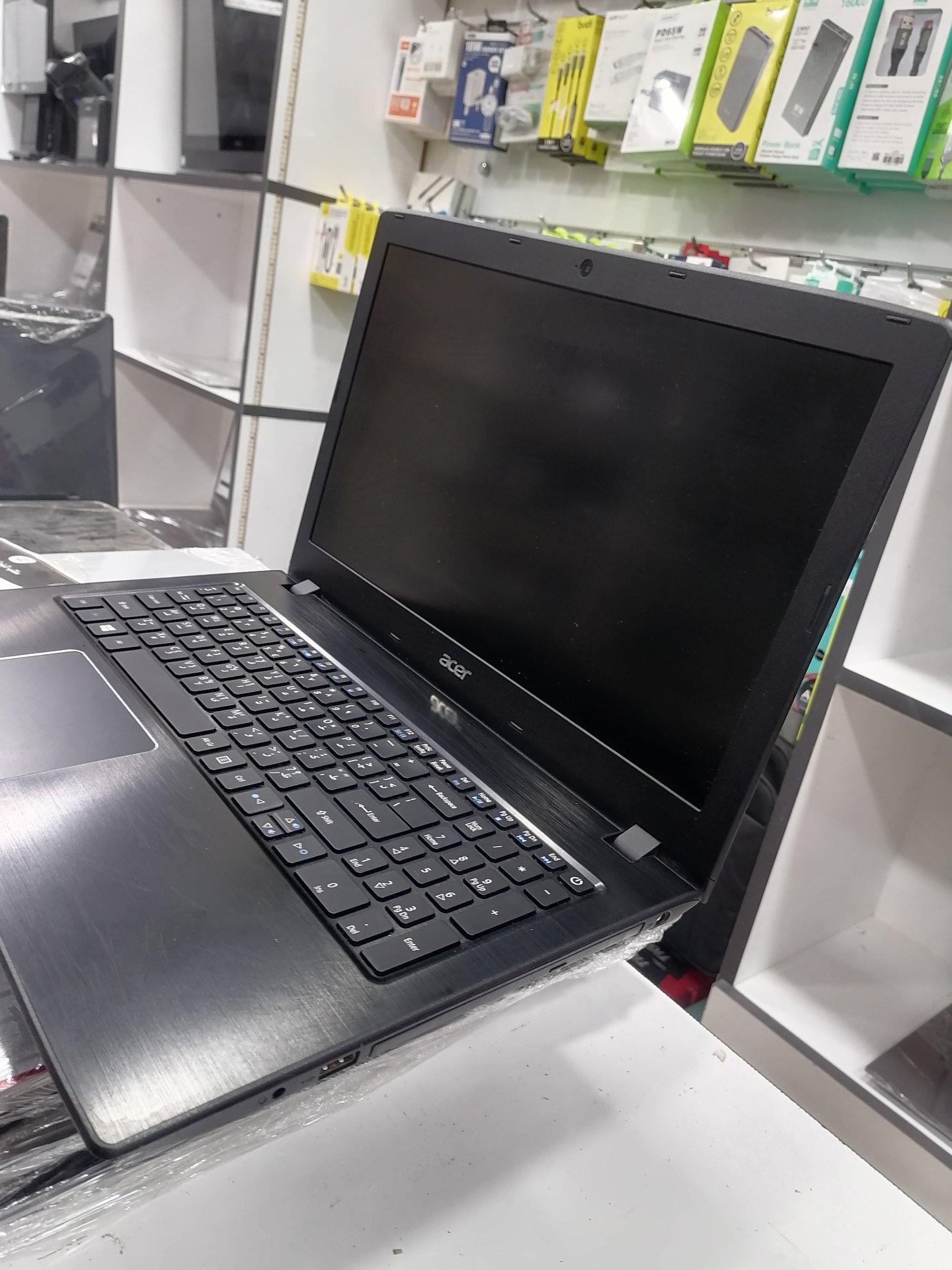 ACER ASPIRE E5-576G