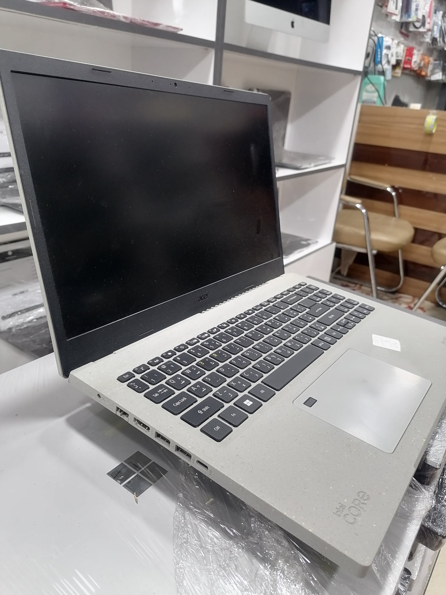 ACER AV15-51