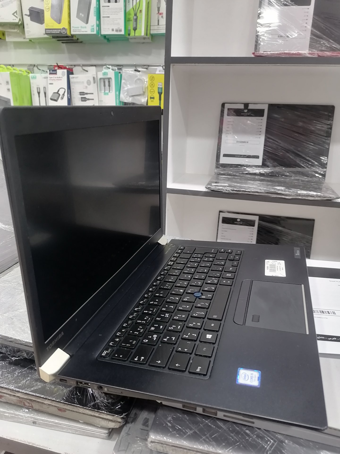 TOSHIBA X40
