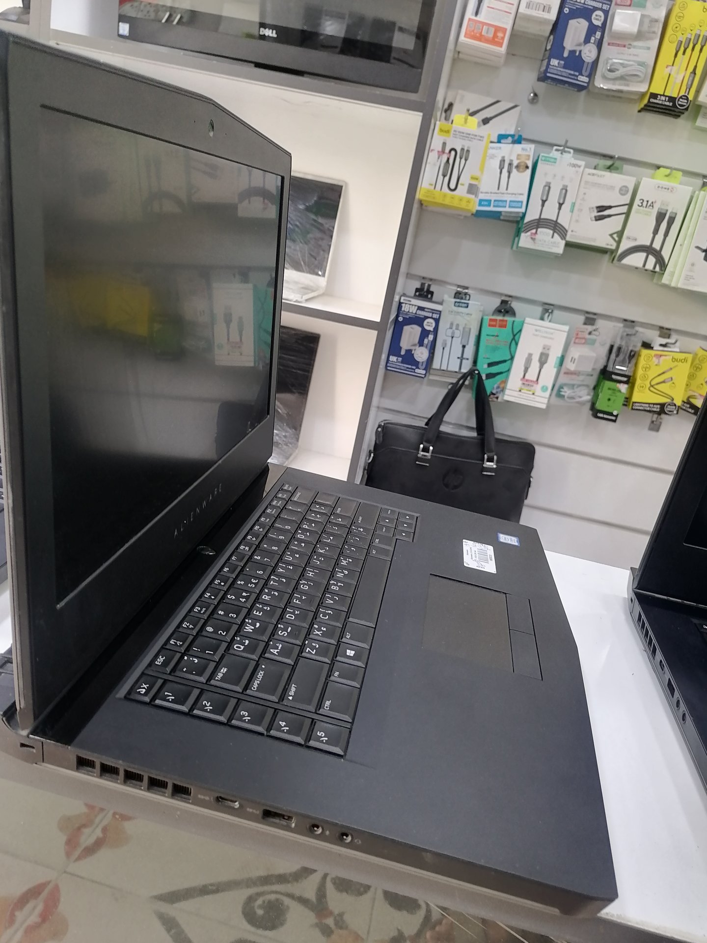 ALIENWARE 15 R4