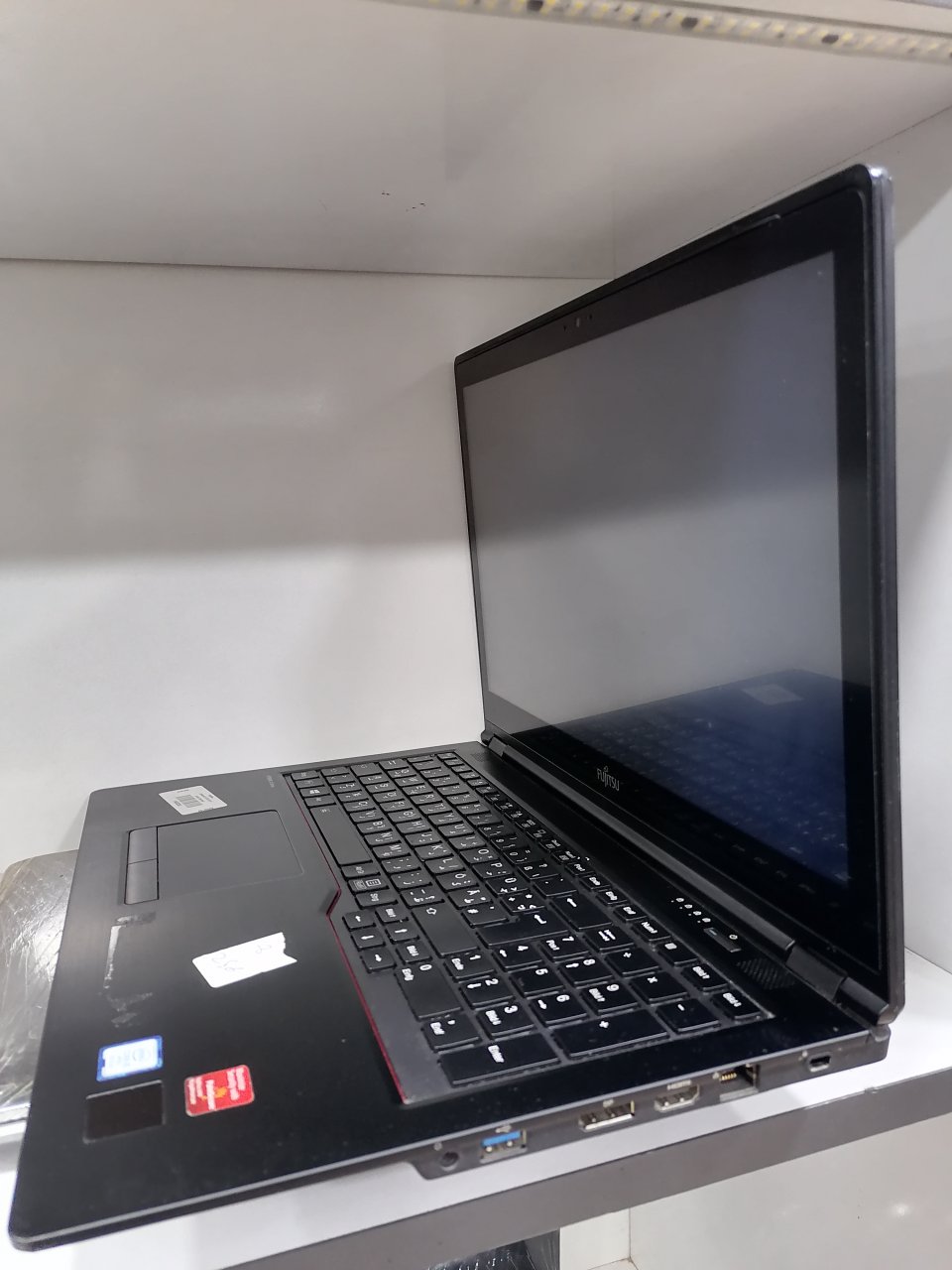 Fujitsu U757
