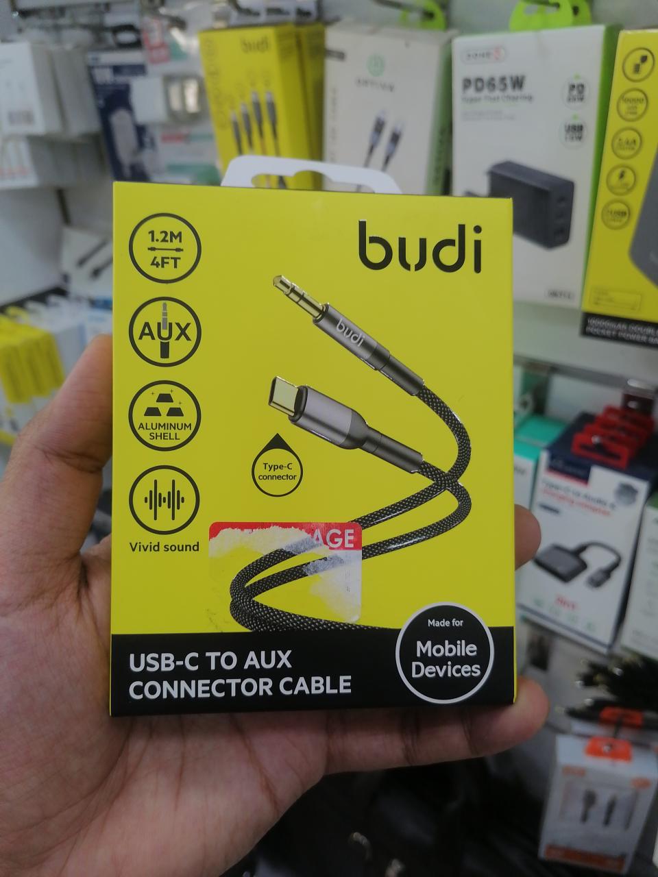 BUDI USB-C TO AUX
