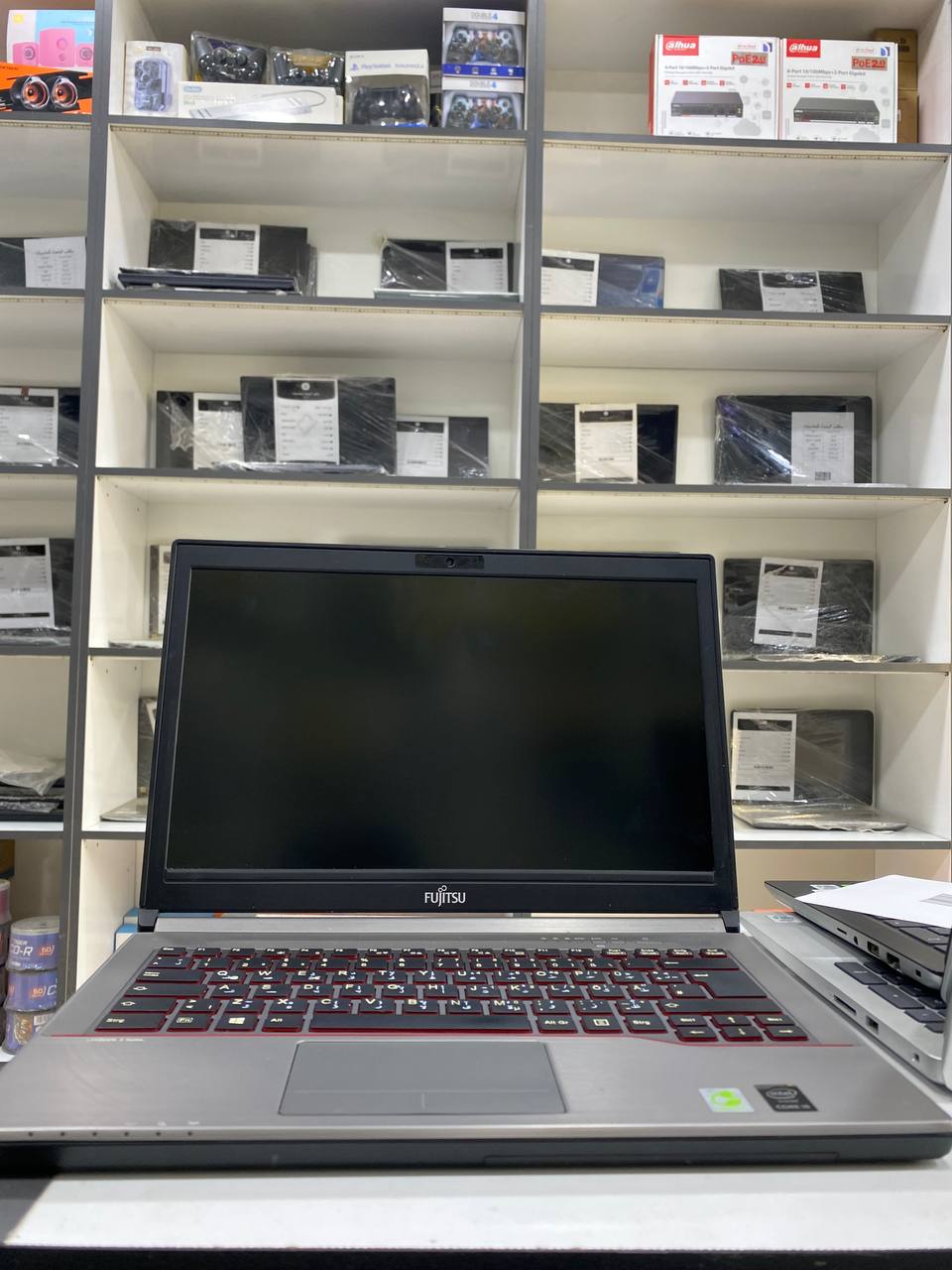 FUJITSU