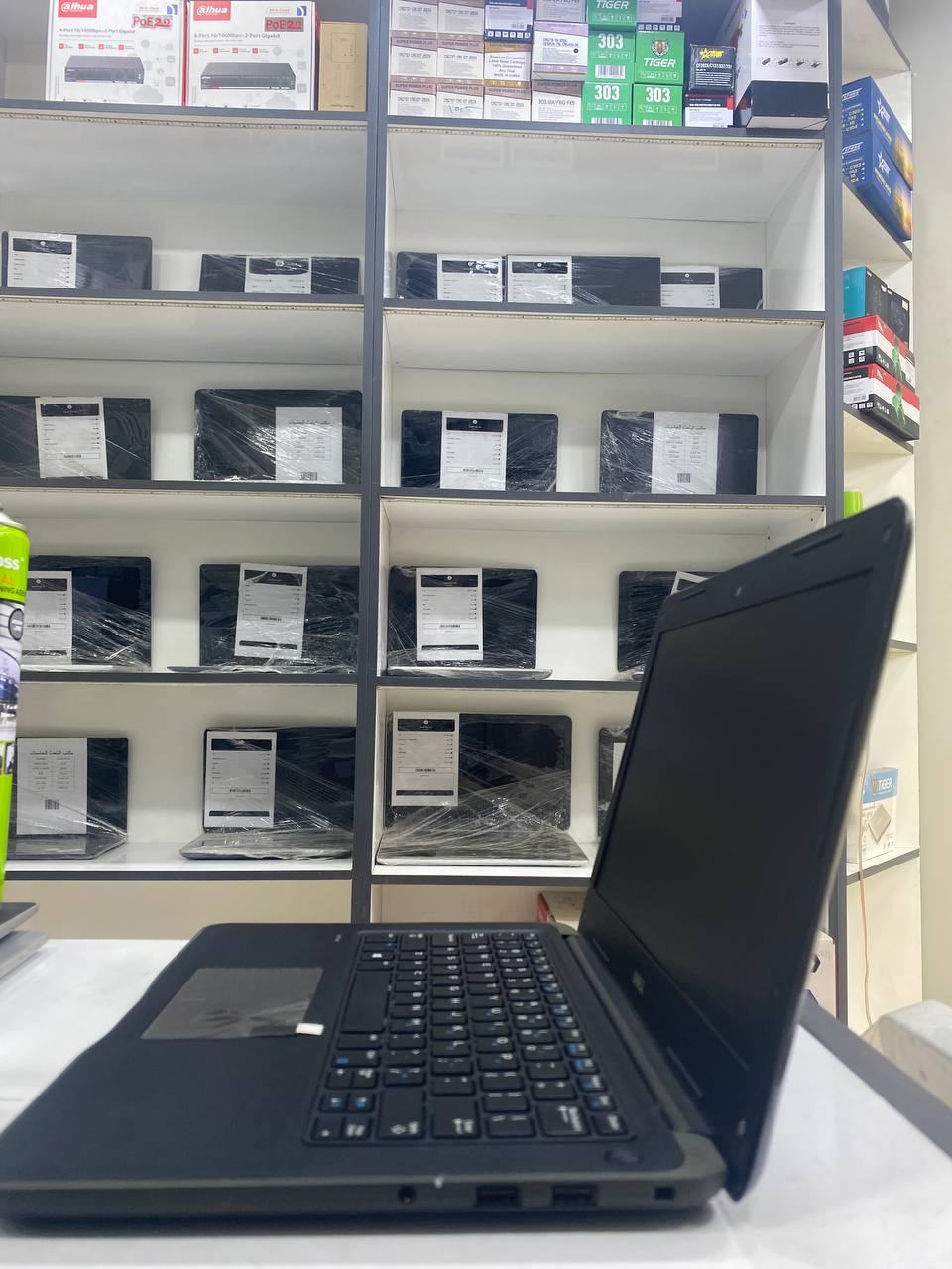 Dell Latitude 3380