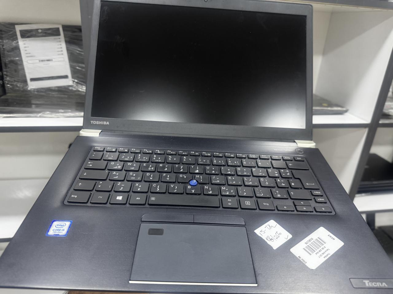 TOSHIBA X40-E