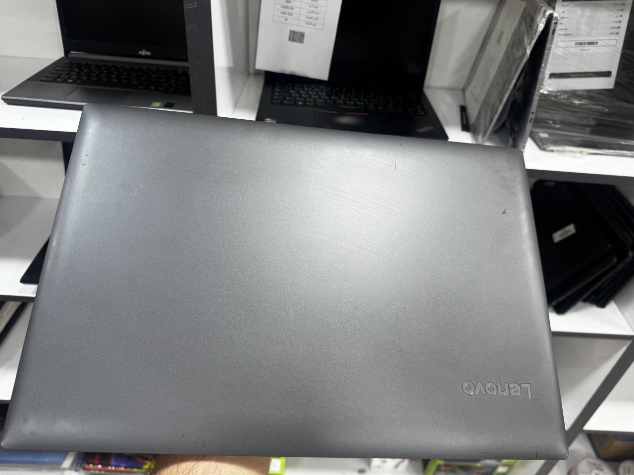 LENOVO V320