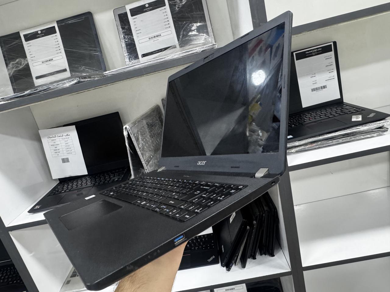 ACER TRAVELMATE P215-52