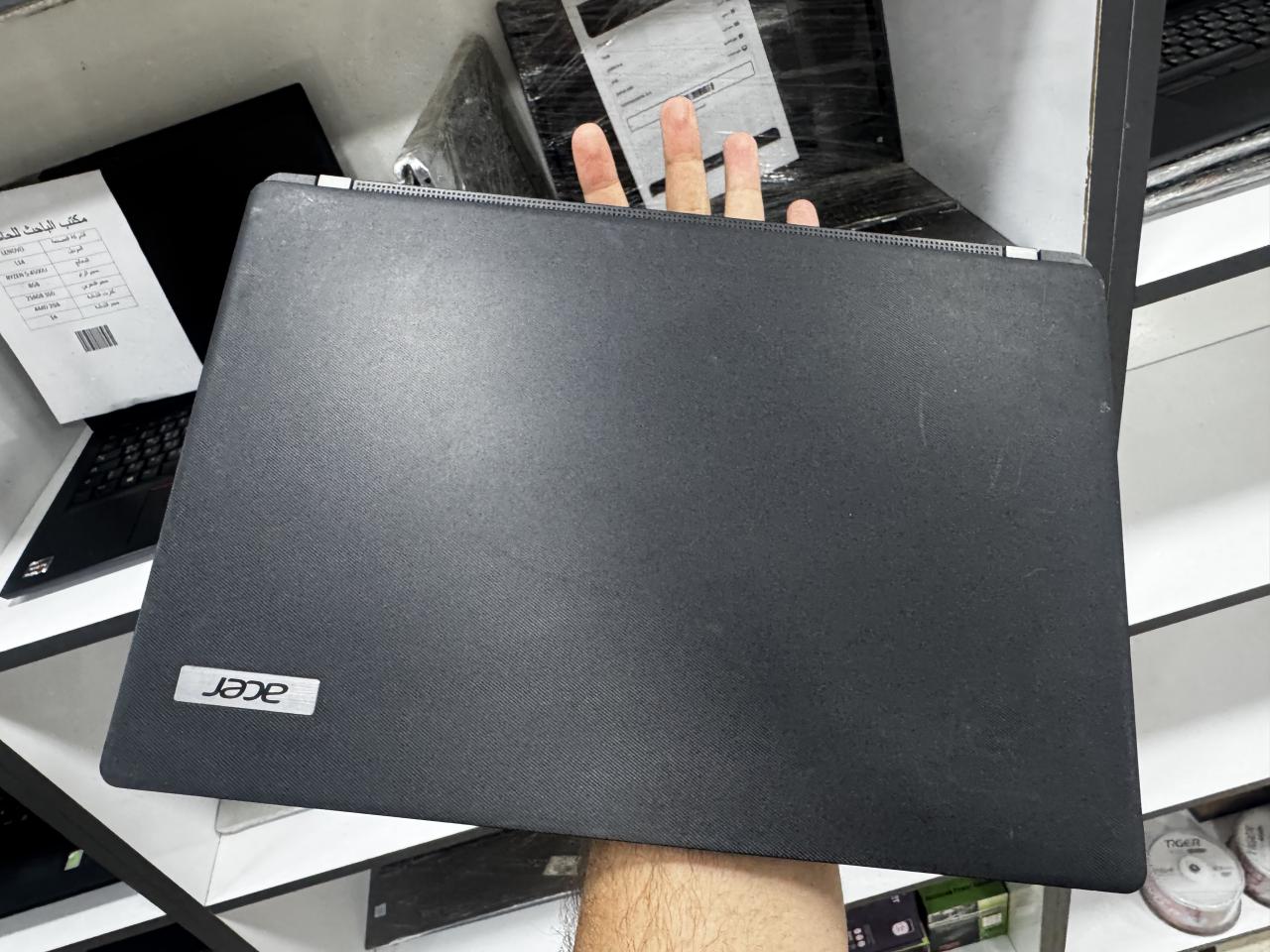 ACER TRAVELMATE P215-52