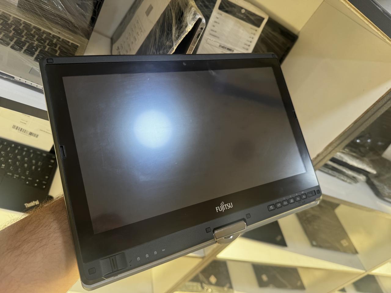 FUJITSU T902