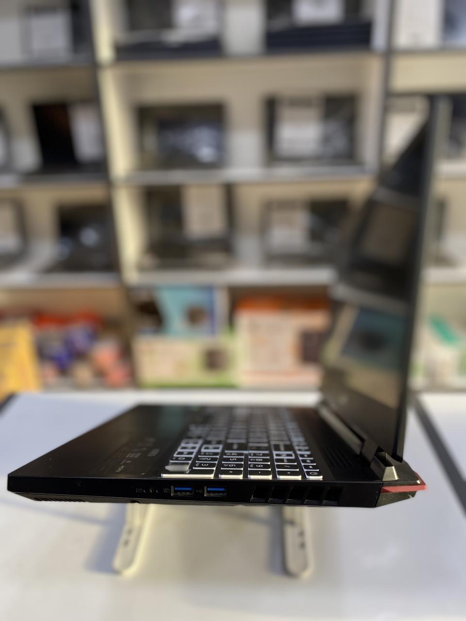 ACER NITRO AN515-58
