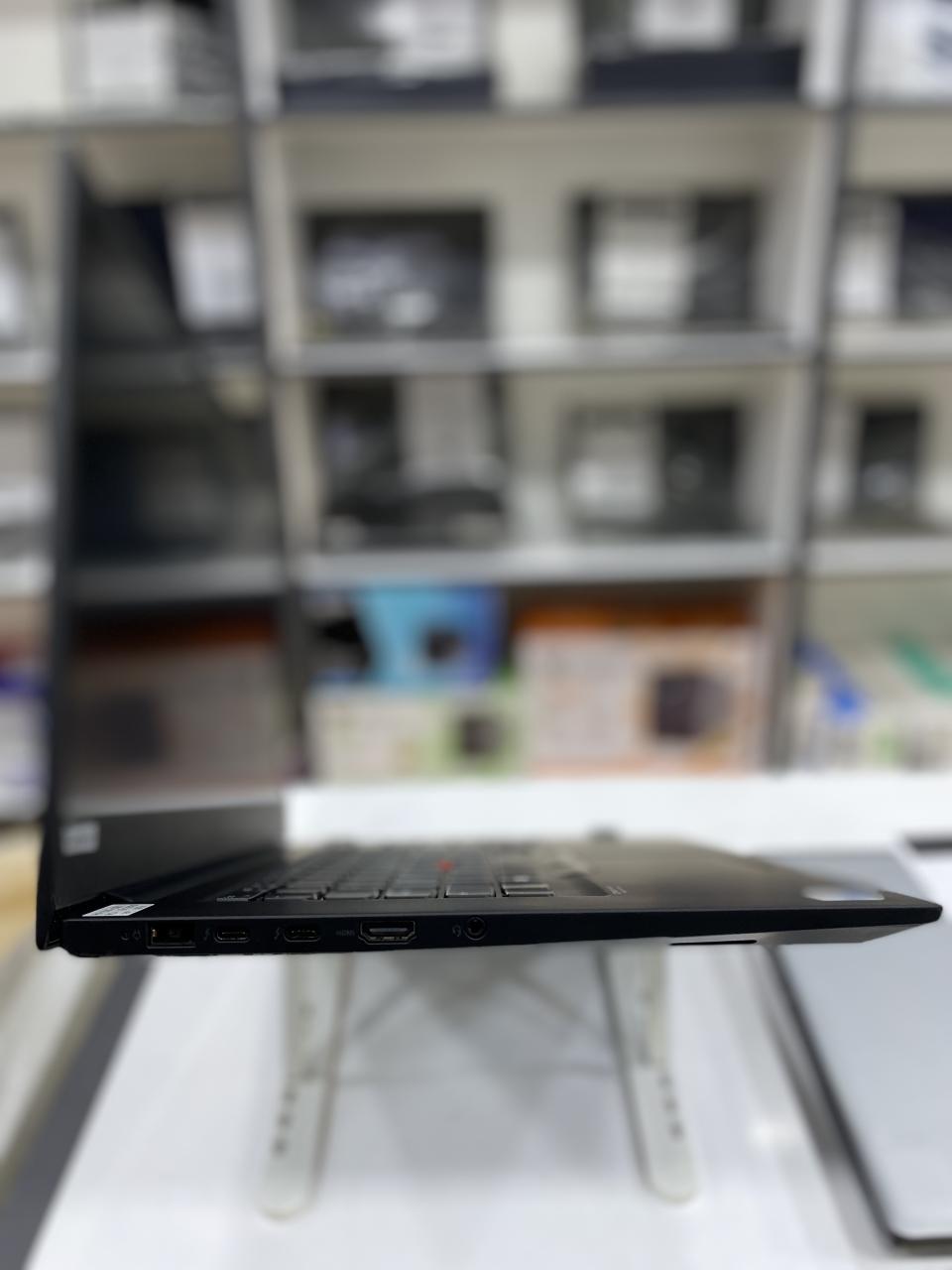 LENOVO 20TH003FUS