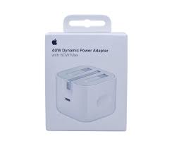 USB-C Power adapter 40W بلك ايفون اصلي 