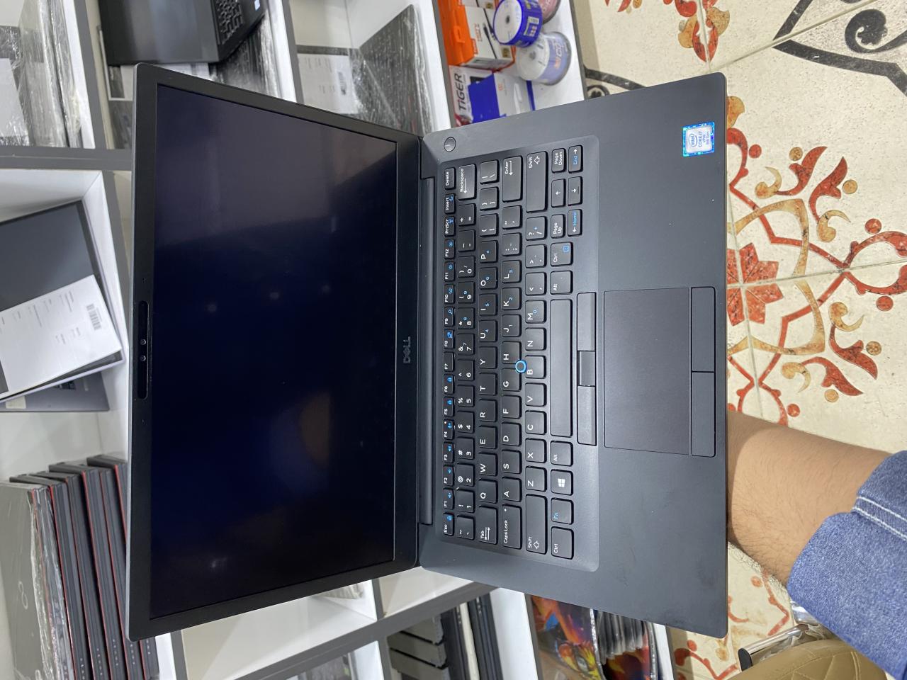 DELL LATITUDE 7490