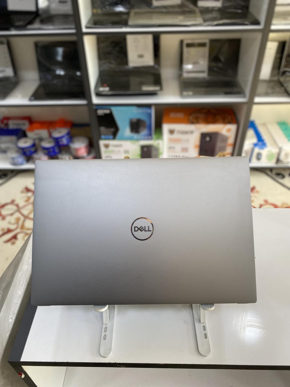 DELL PRECISION5550