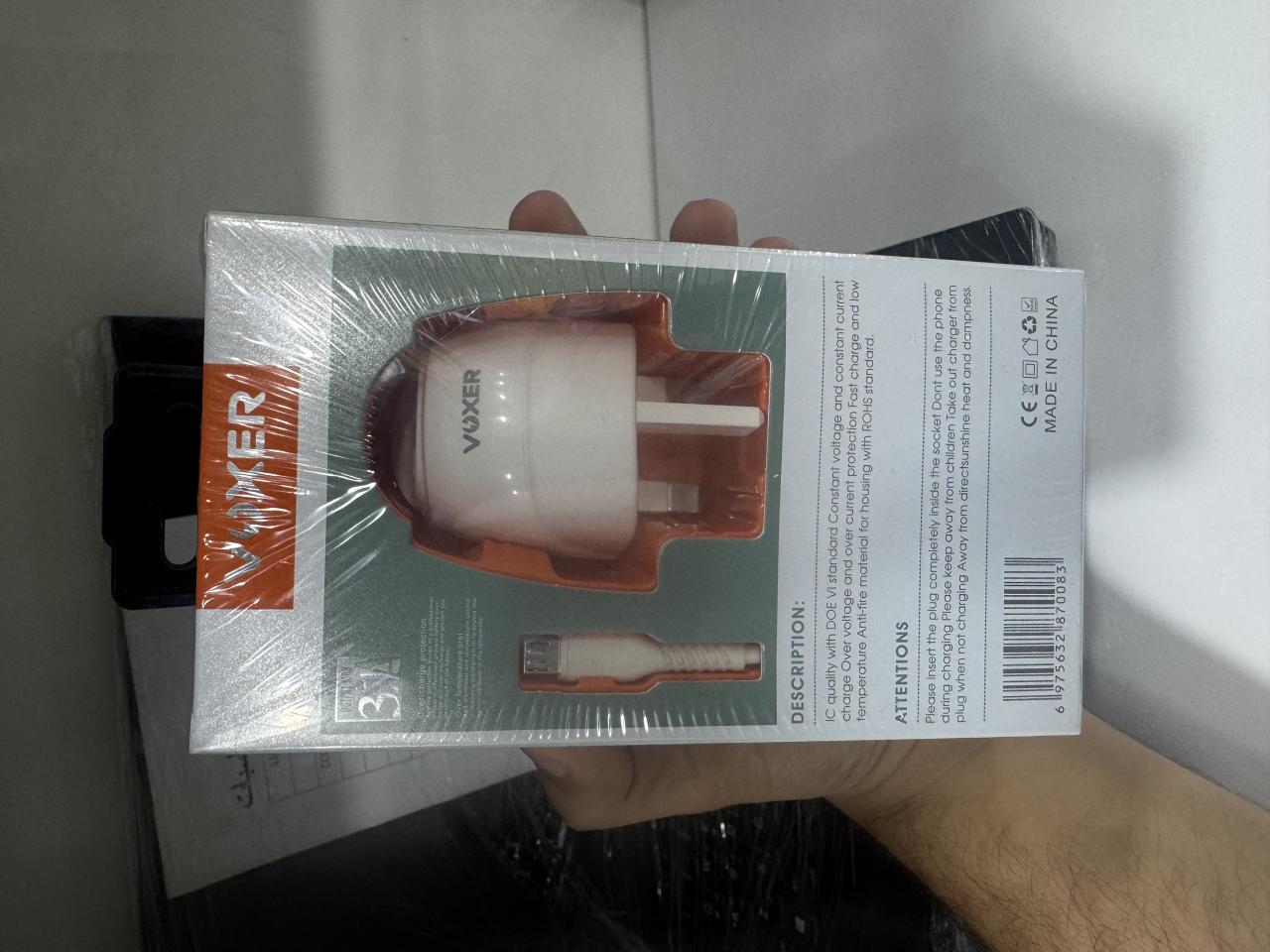 VOXER SMART CHARGER 2in1 fast charger VCH-69