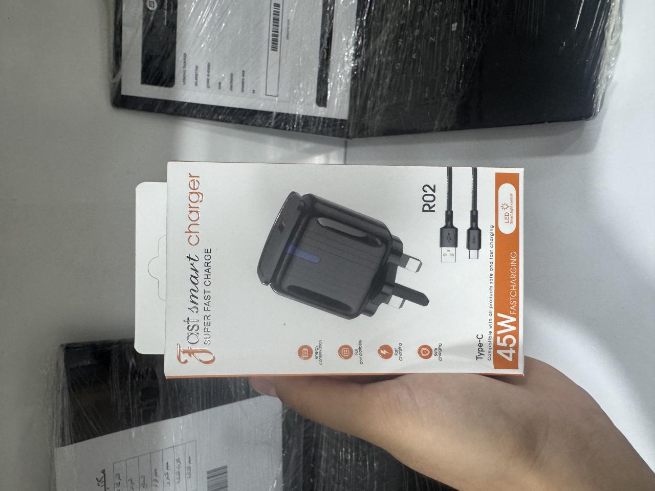 Fast Smart Charger R02 usb to type-c 45W