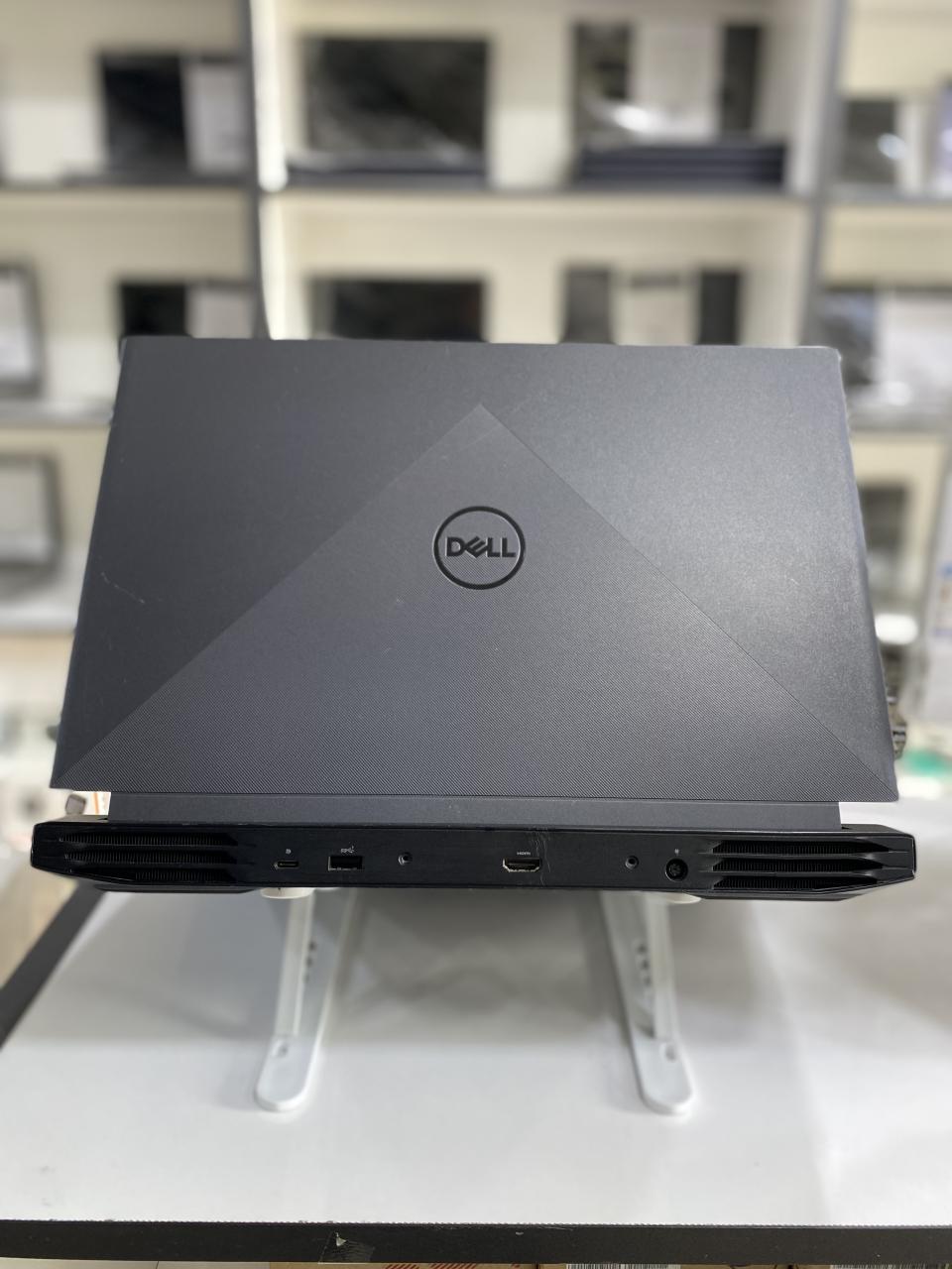 DELL DELL G15 5520